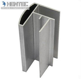 6063/6061 Aluminiumfenster-Verdrängung T5 T6 profiliert hölzerne Übertragung/verfilztes