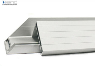 Schwarz/silbriges anodisiert 6063 Aluminium-Sonnenkollektor-Rahmen/lamellenförmig angeordneten Platten-Solarprofilen