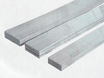 Kundenspezifische Verdrängungs-flache Aluminiumstange 6063 6005 mit dem Verbiegen/Ausschnitt