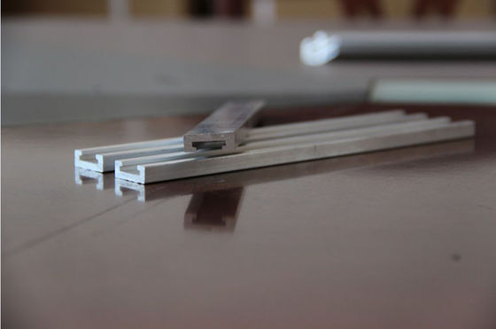 Legierungs-Aluminium-Verdrängungs-Kanal-Mühle 6060/6005 beendete für LED-Licht