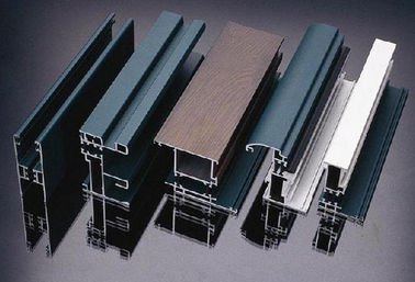 Pulverisieren Sie gemalte Aluminiumverdrängungs-Profile, Aluinum-Fenster/Tür-Profil