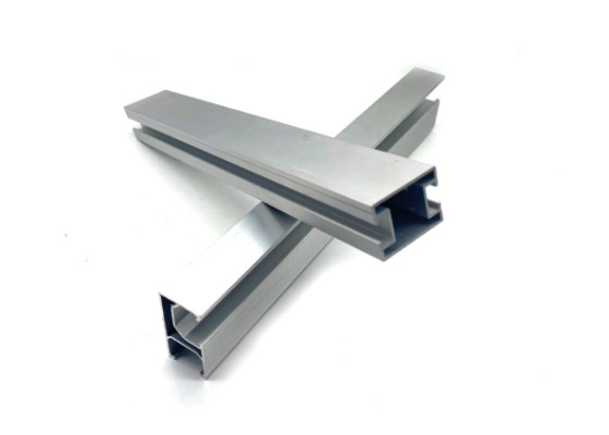 Sonnenkollektor-Montage-Aluminiumschienen-industrielles Profil anodisierte