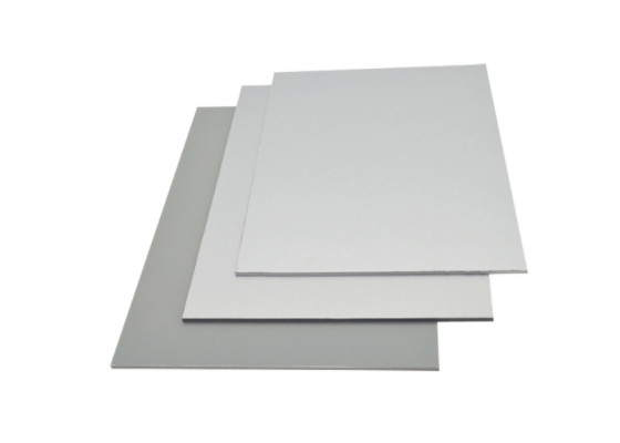 Oberflächenbehandlung der Feuerfestigkeits-Aluminiumkern-zusammengesetzte Platten-PVDF