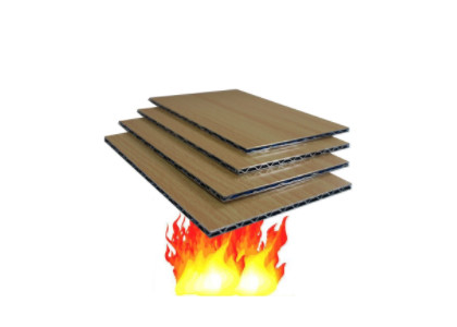 PVDF-beschichtende Aluminiumkern-zusammengesetzte Platte nicht brennbares 1.2*2.5m