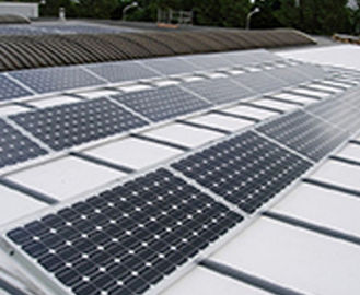 Mahlen Sie fertigen/anodisierten Aluminiumsonnenkollektor-Rahmen für photo-voltaische Solarmontage