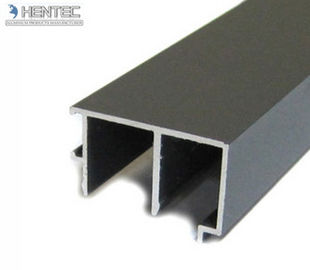 Mahlen Sie die fertigen/anodisierten Aluminium- Verdrängungs-Profile für Seiten-Hungs-Türen