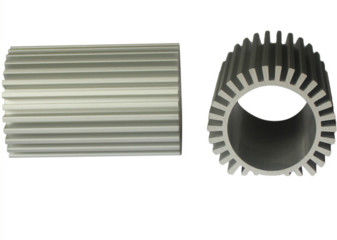 Silbriges anodisiertes industrielles Aluminiumprofil, Aluminiumkühlkörper/Aluminiumheizkörper