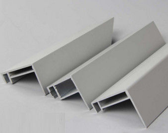6063-T5 AA20Um klären Aluminiumsonnenkollektor-Rahmen mit Durchschlag/Bohrgerät