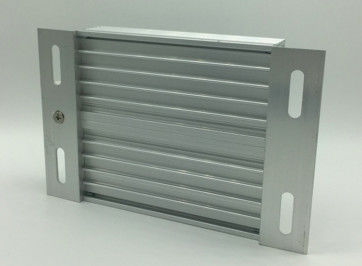 Silbriges Anodisierungst5 T6 verdrängte Aluminiumfall mit der fertigen maschinellen Bearbeitung
