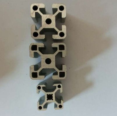 Klares/des Silber-Verdrängungs-industrielles Aluminium-6005 Profil, Aluminiumverdrängungs-Profil für Fließband