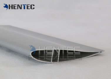 Versilbern Sie anodisierte Deckenlüfter-Ventilatorflügel-Aluminiumstrangpressprofile mit Ausschnitt/der Bohrung