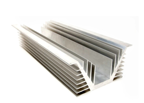 Anodisierte Aluminiumverdrängung des kühlkörper-6063 Bearbeitungsinverter Cnc
